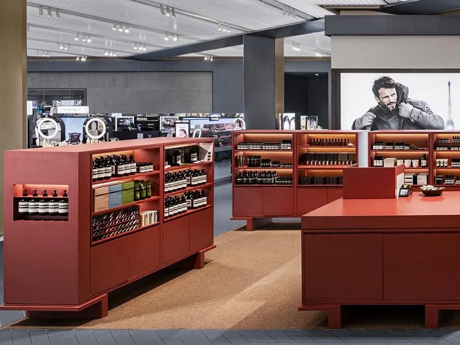 Perfume Showcase category image showing custom retail fixtures by Elite Fixtures